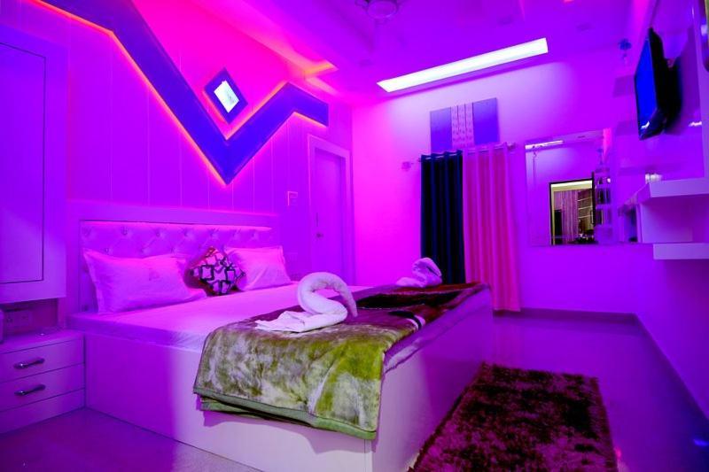 Taj Square A Luxurious Family Homestay Agra  Exterior photo
